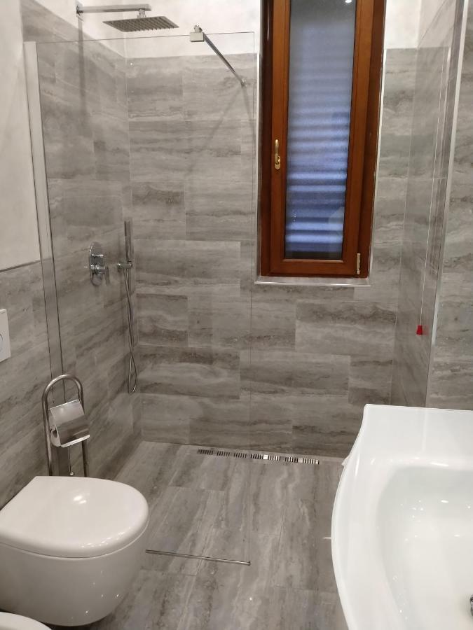 Casa Vacanza Volintiru Villa Como Bagian luar foto